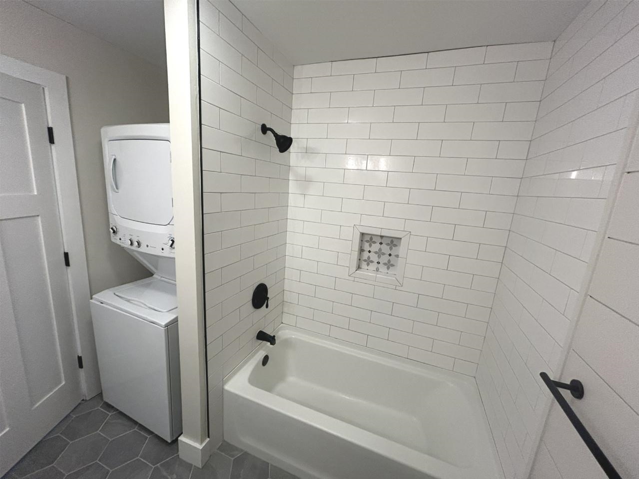 Full Bath with Laundry
