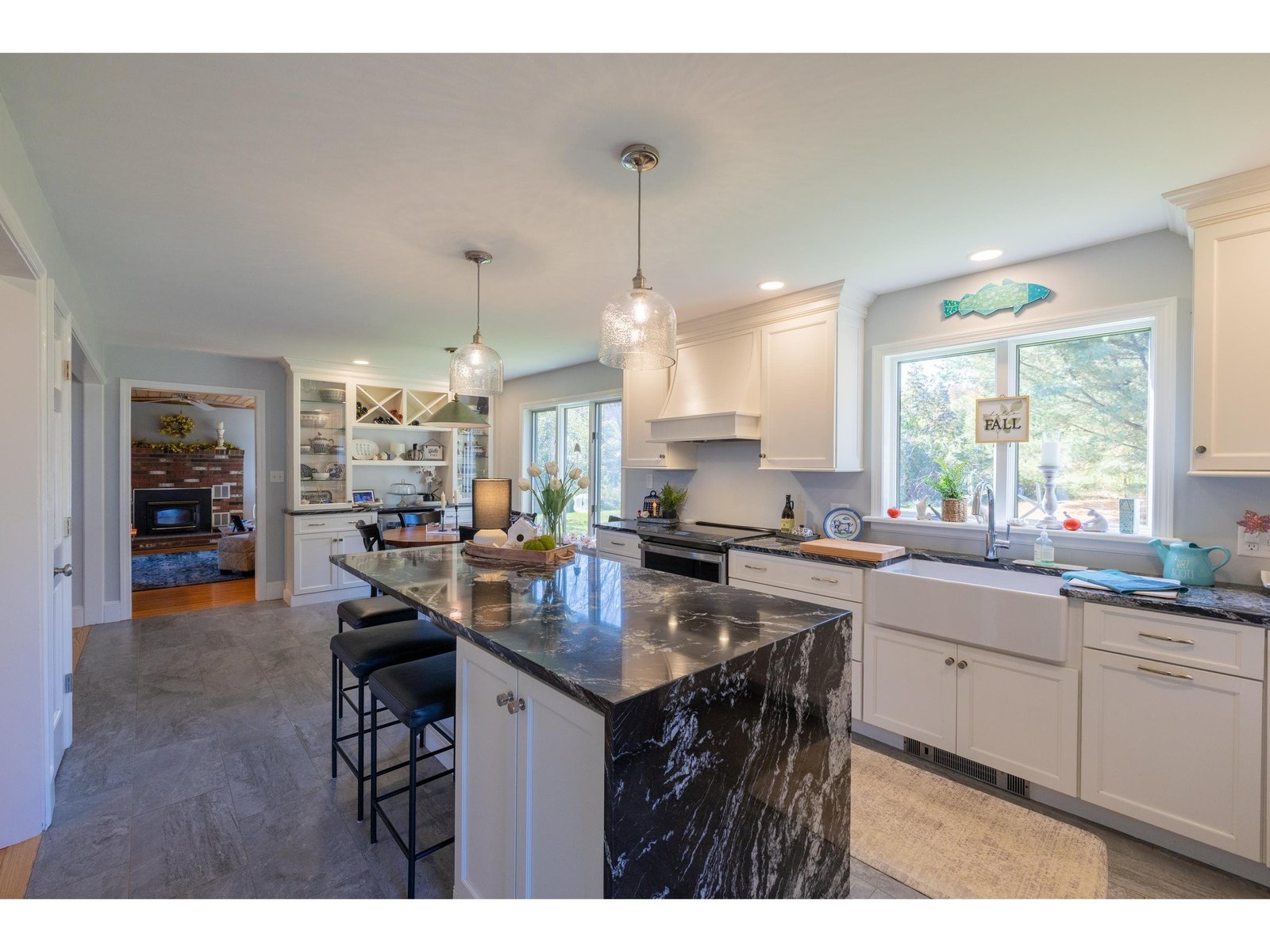 61 Sunrise Drive