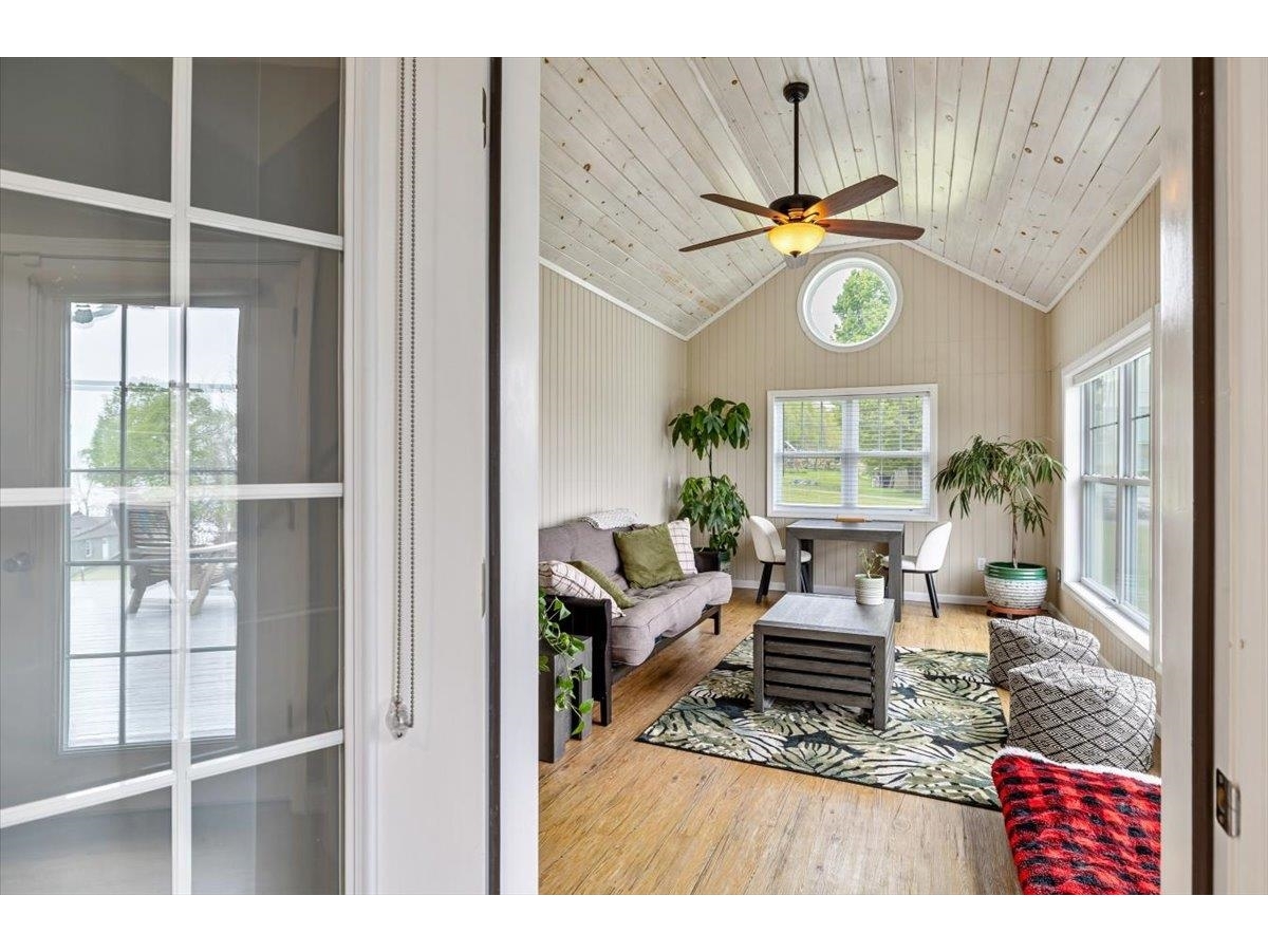 Wonderful Sunroom