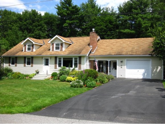 61 Timber Ln