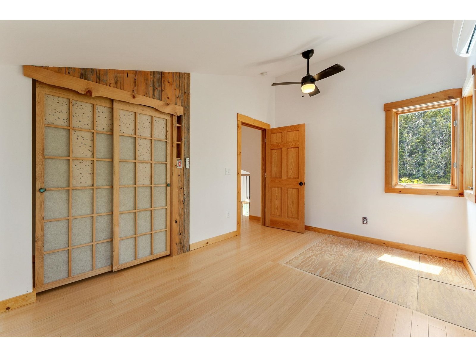 Bedroom on 2nd level