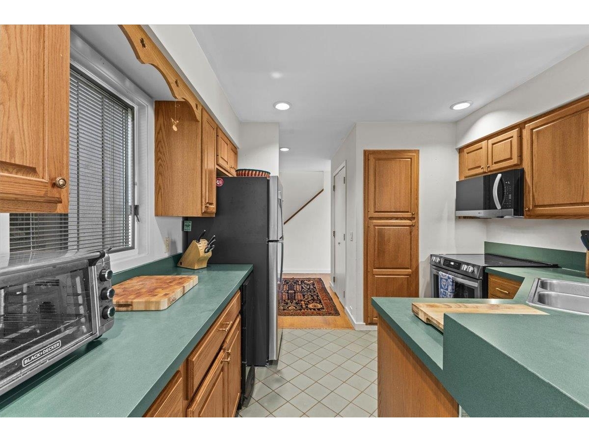 615 Field Road, Unit 73