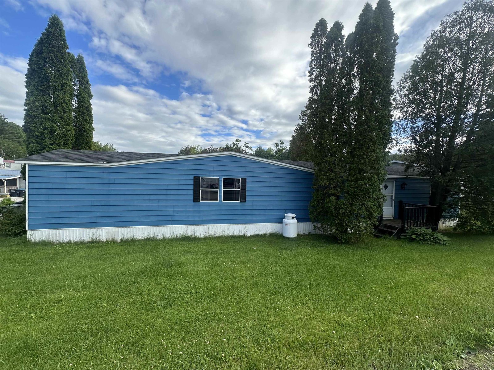 617 Hemlock Road