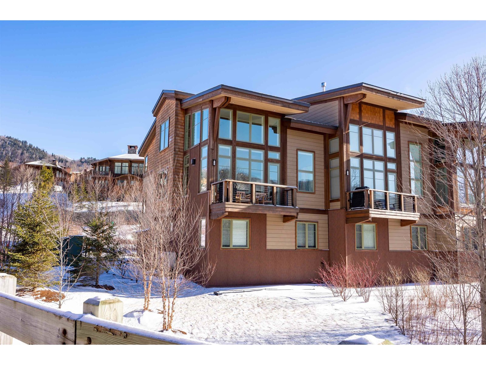 61C Sterling Lane, Unit 1