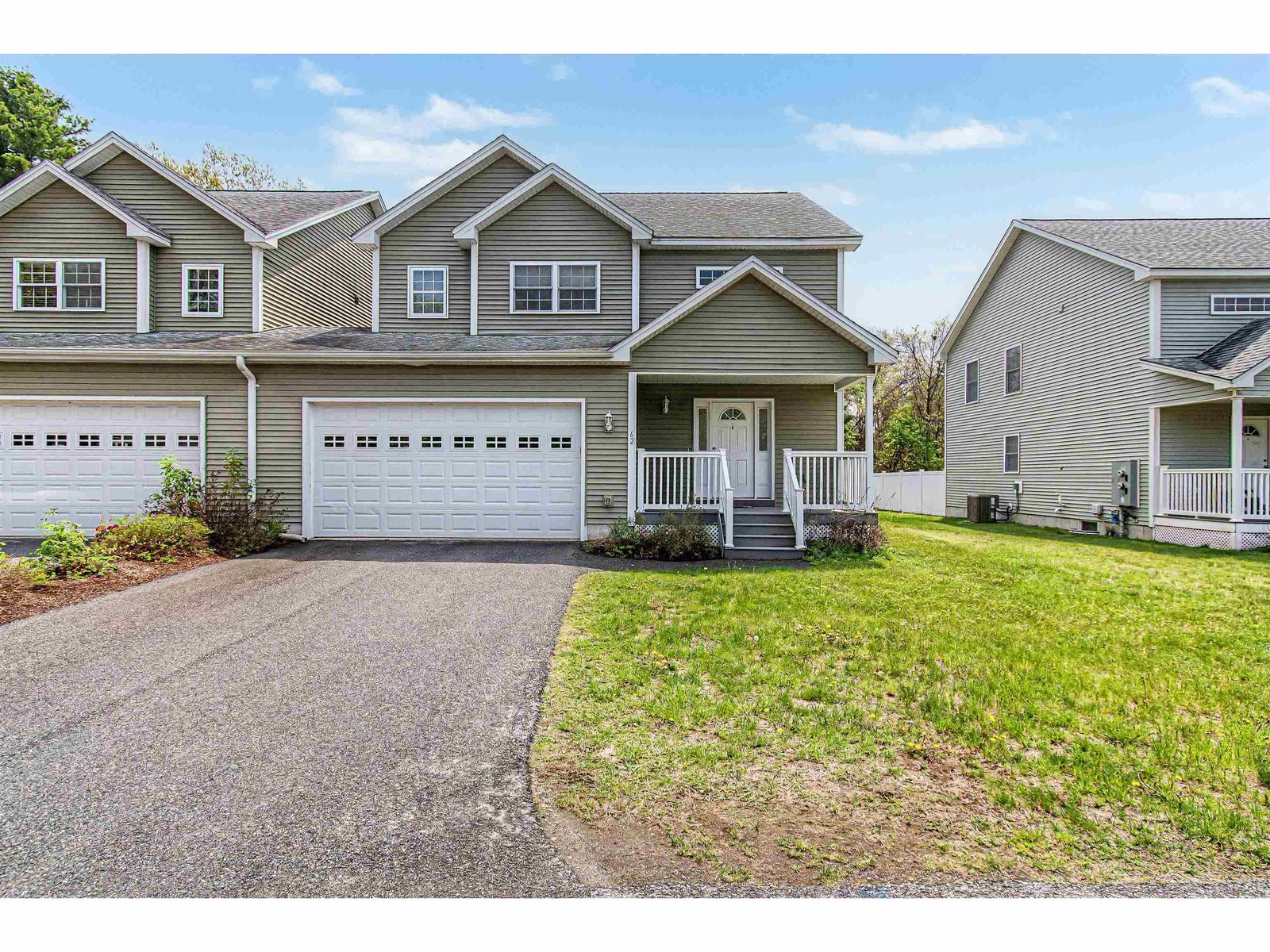 62 Bay Hollow Lane