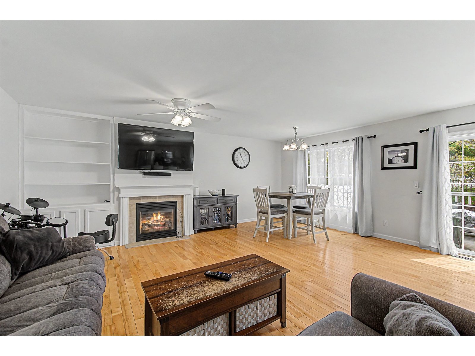 62 Bay Hollow Lane