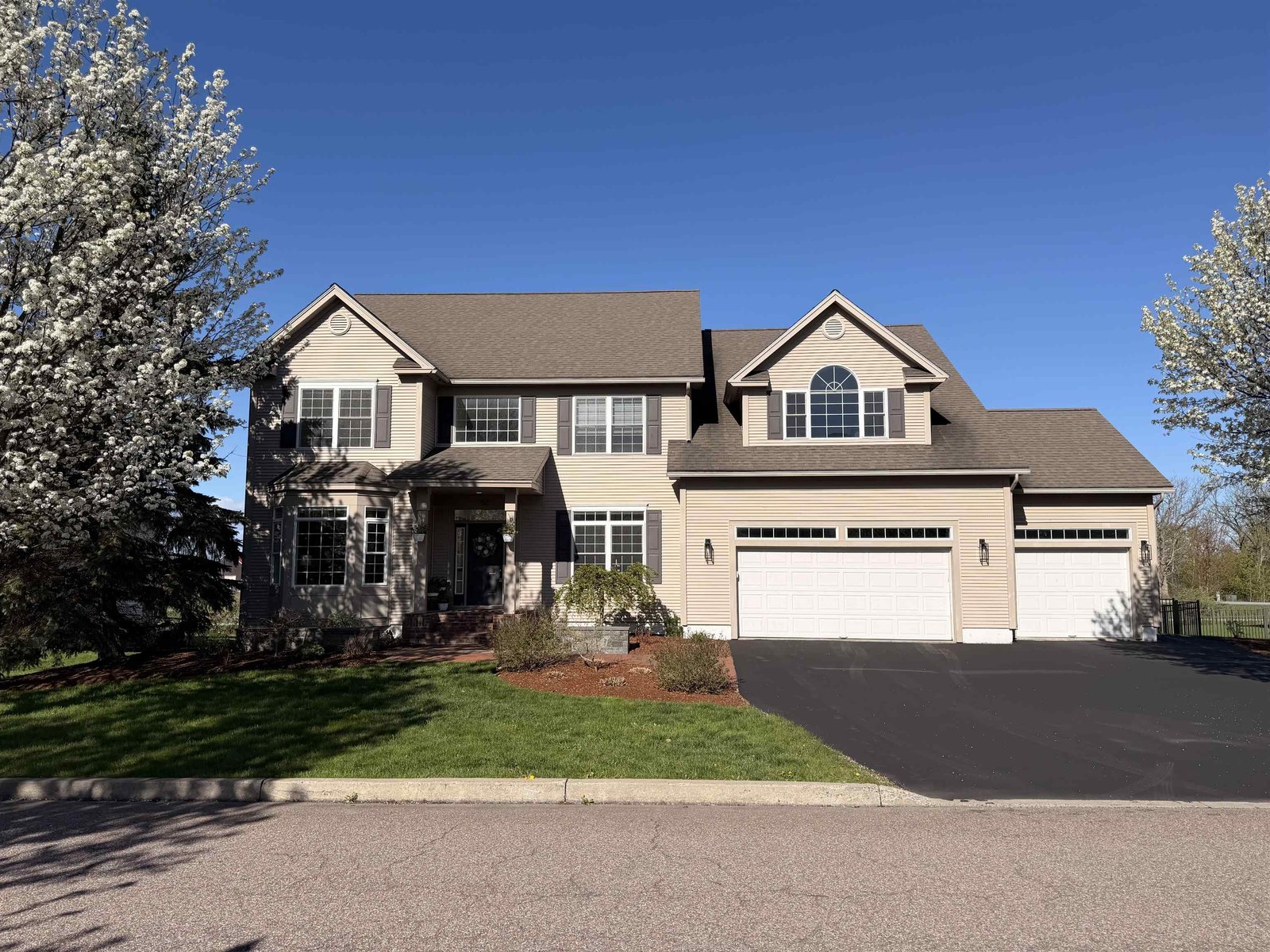 62 Crispin Drive