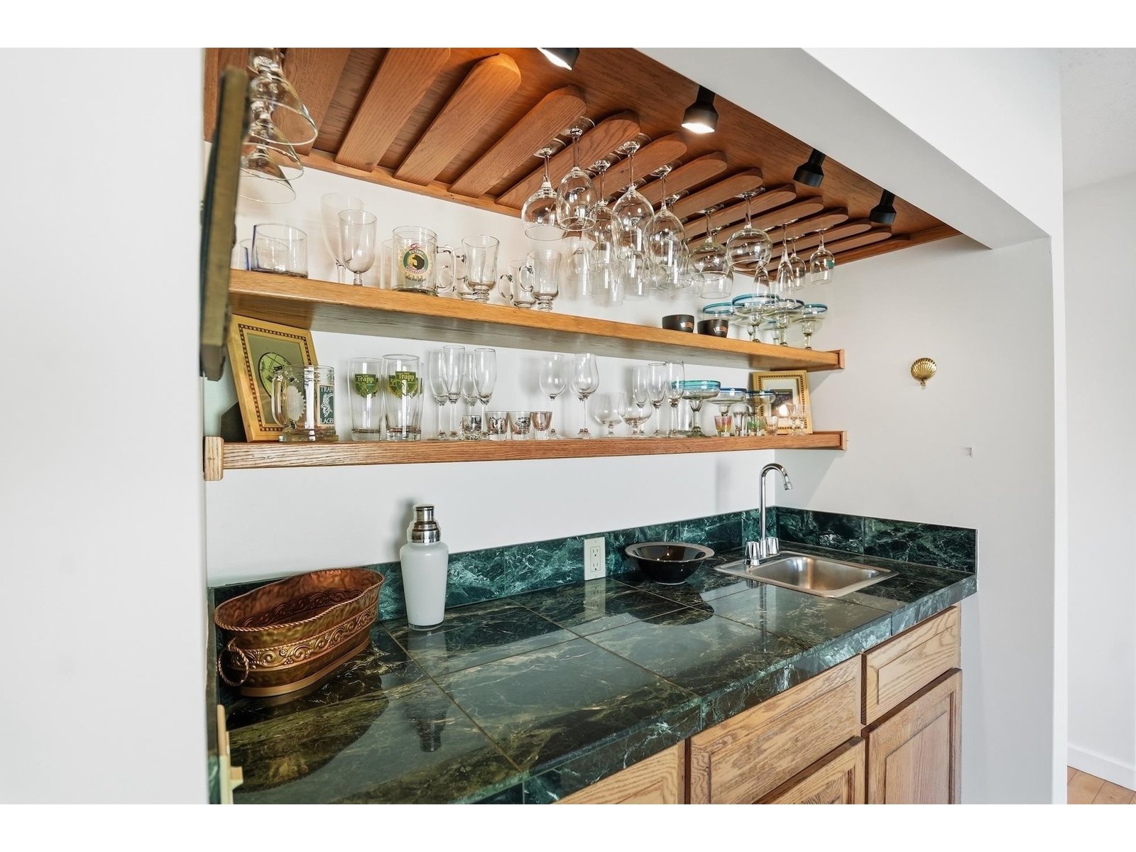 62 Garden Road, Unit 59