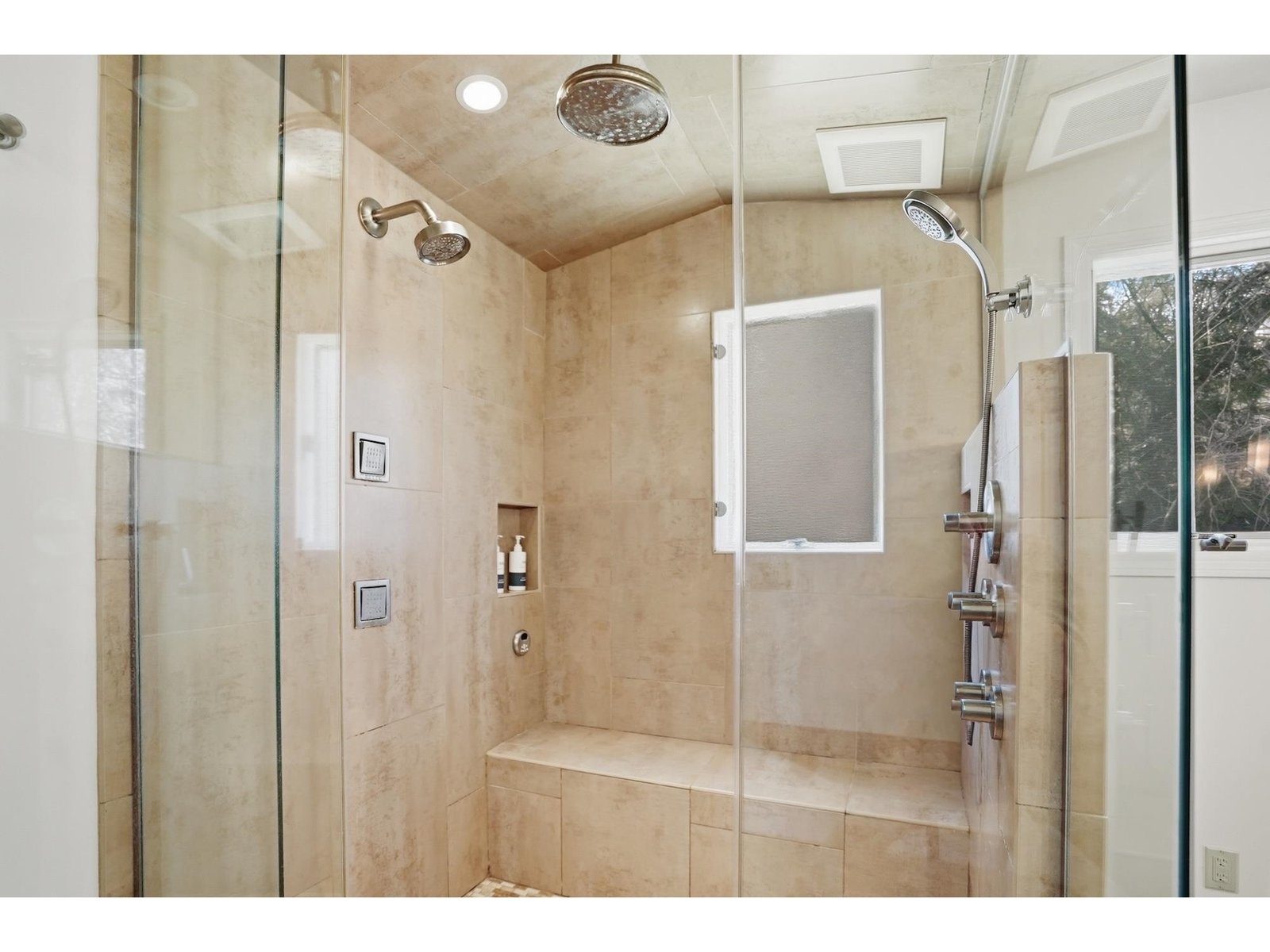 62 Garden Road, Unit 59