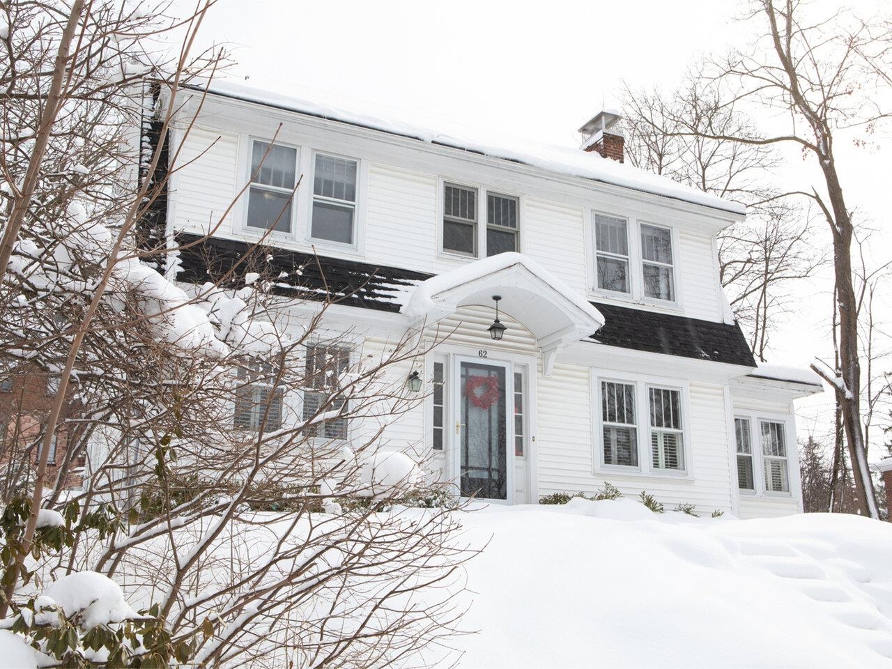 62 Harrington Terrace, Burlington