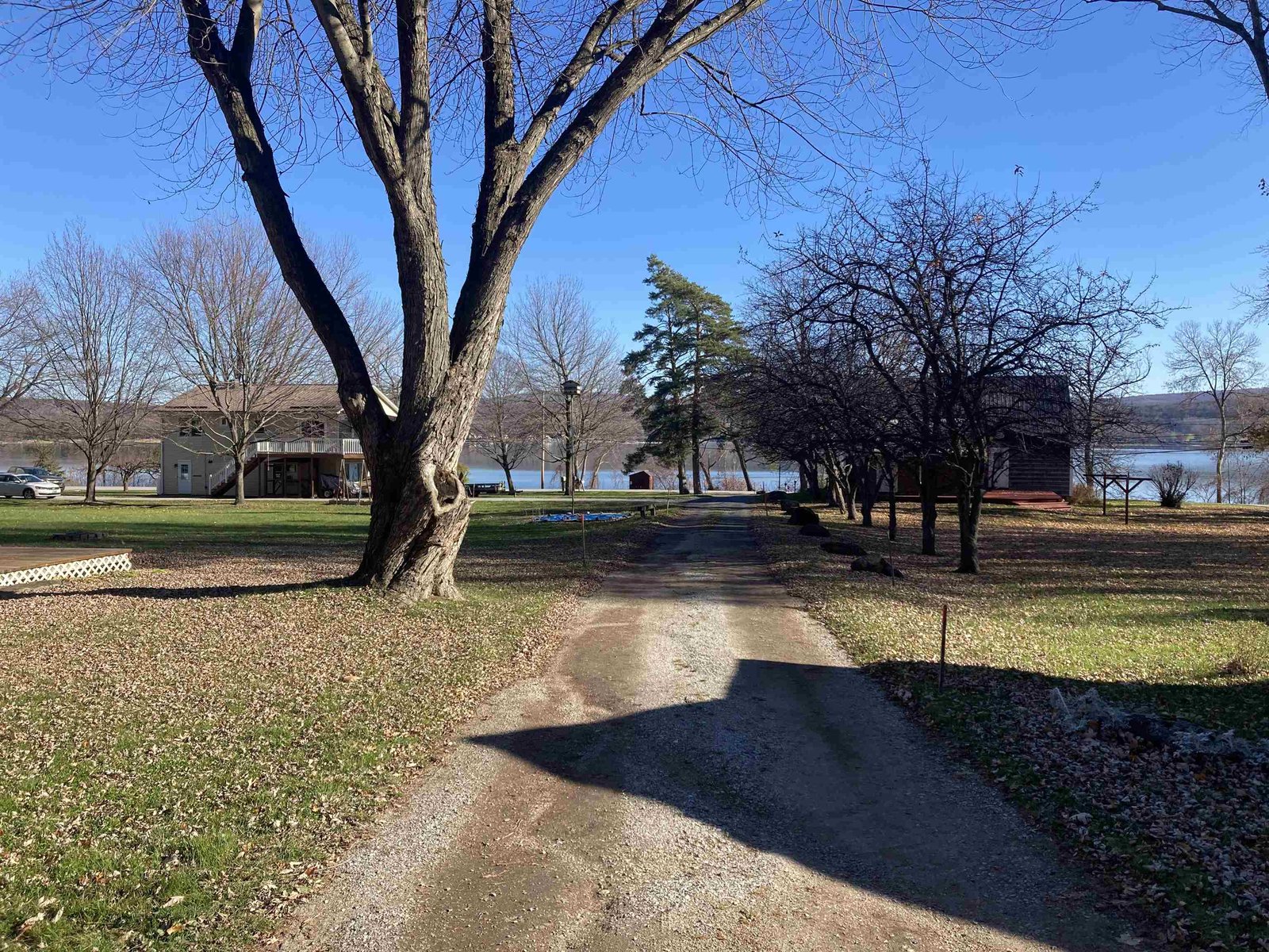 62 Hathaway Inn Drive
