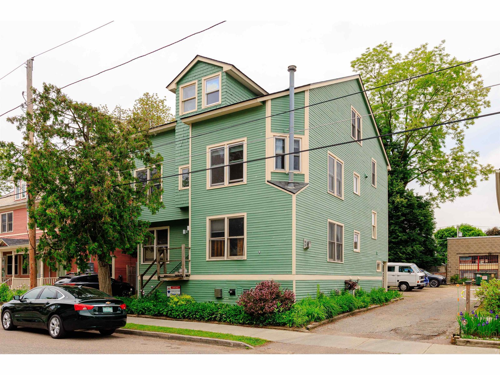 62 Lakeview Terrace, Unit B