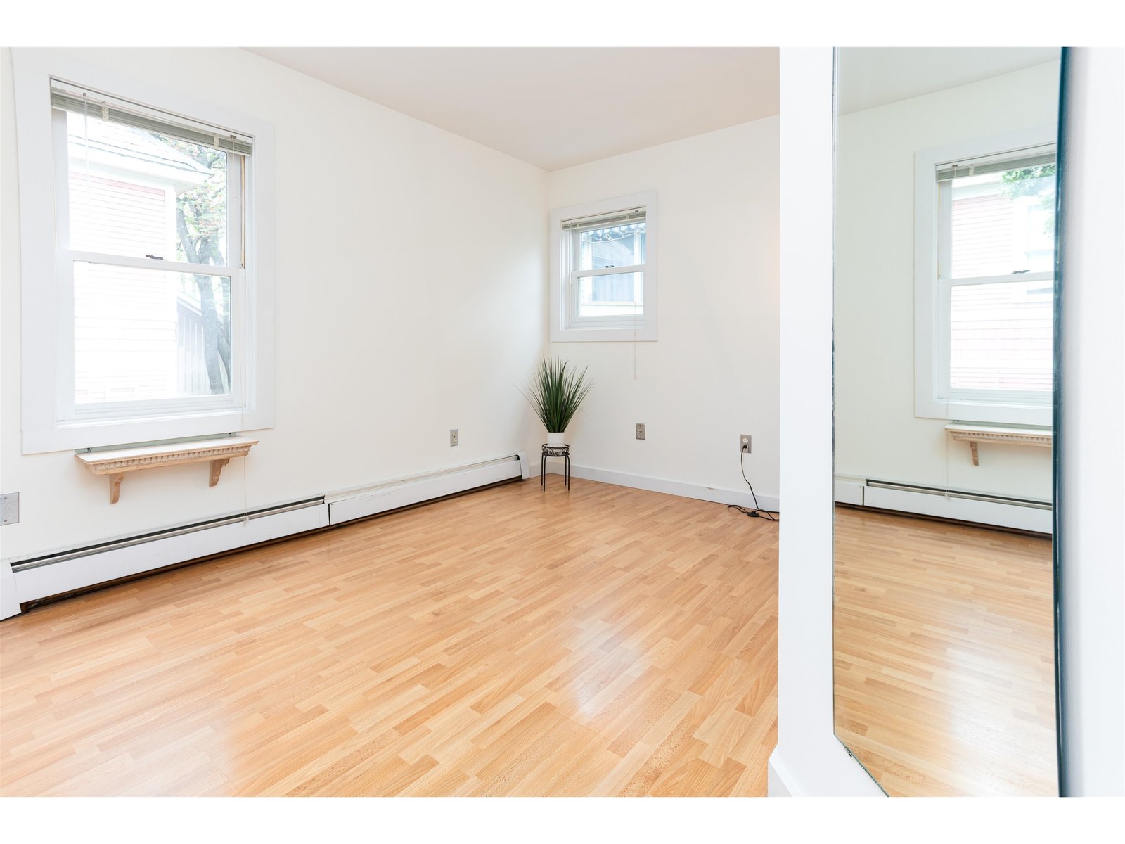 62 Lakeview Terrace, Unit B
