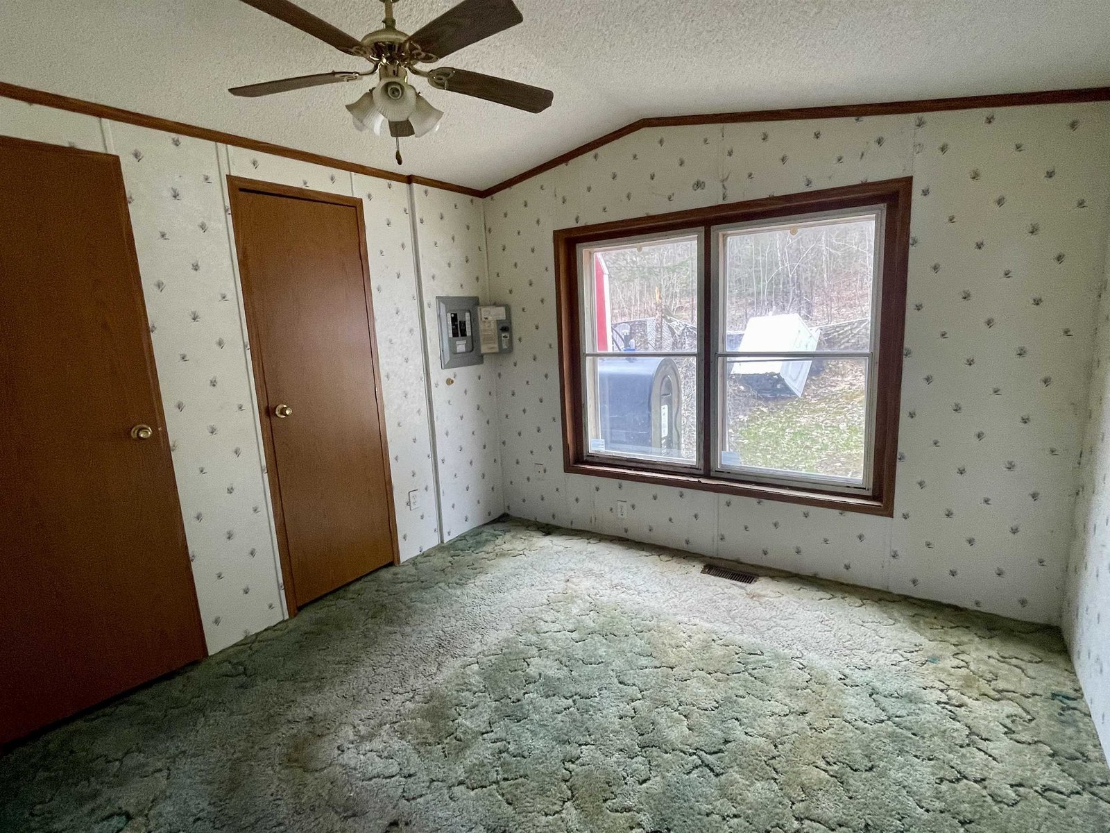 62 Maple Tree Lane