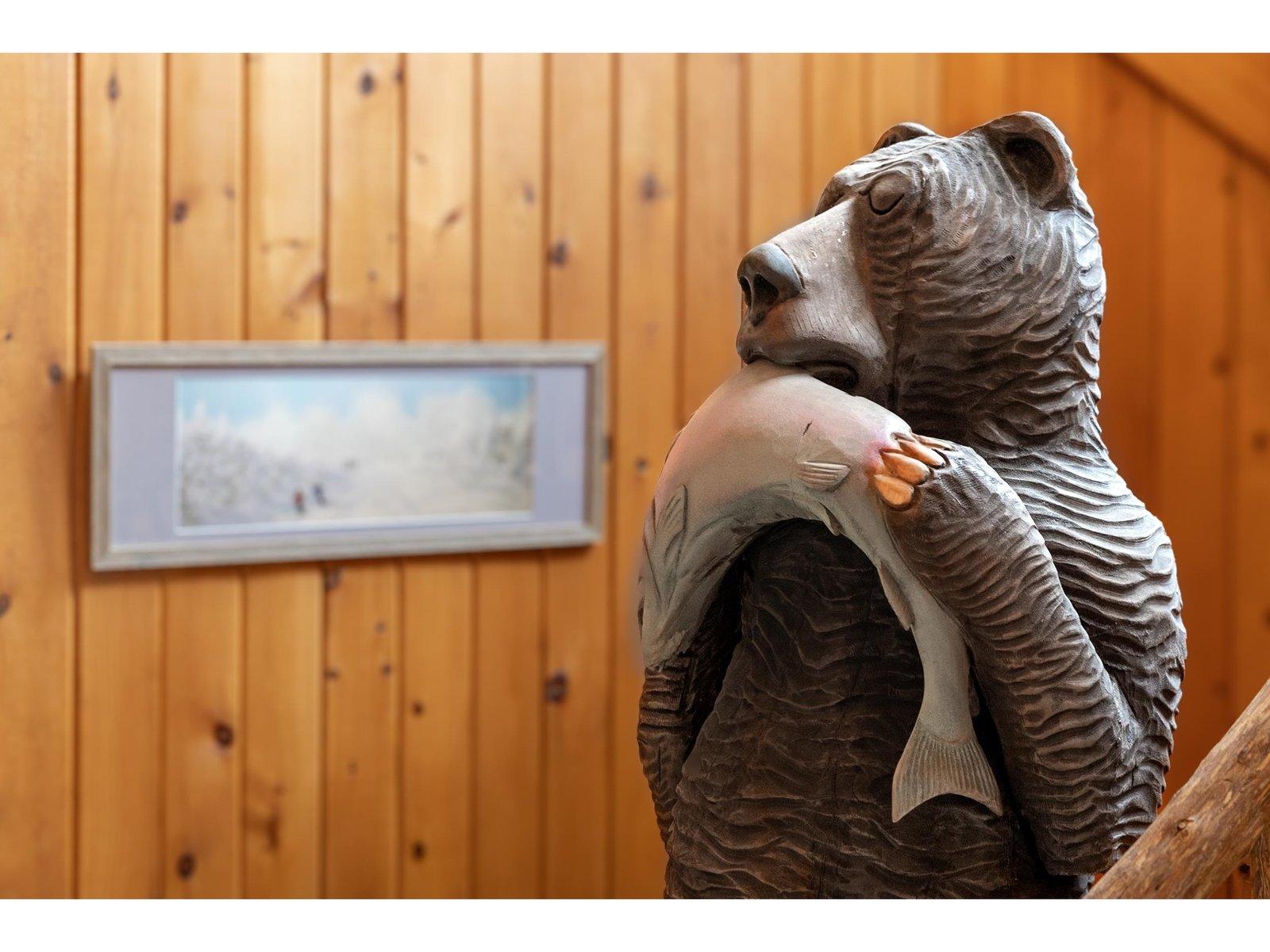 Wooden bear