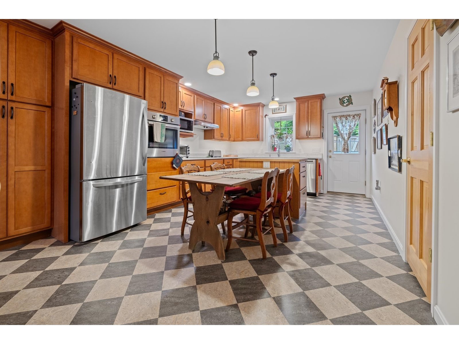 62 Pullman Lane