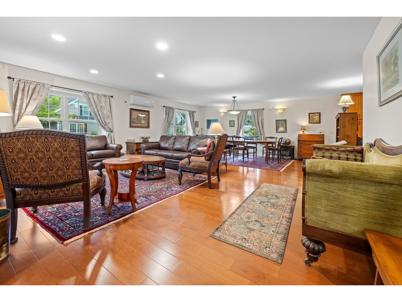 62 Pullman Lane