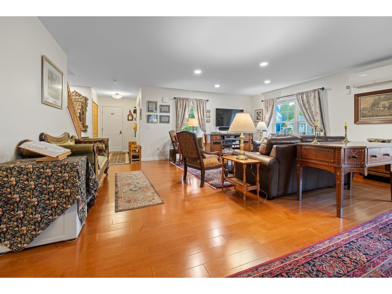 62 Pullman Lane