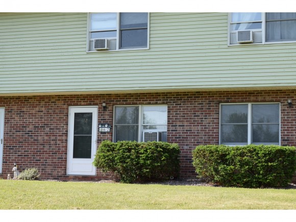 62 Shirley Circle, Unit 62