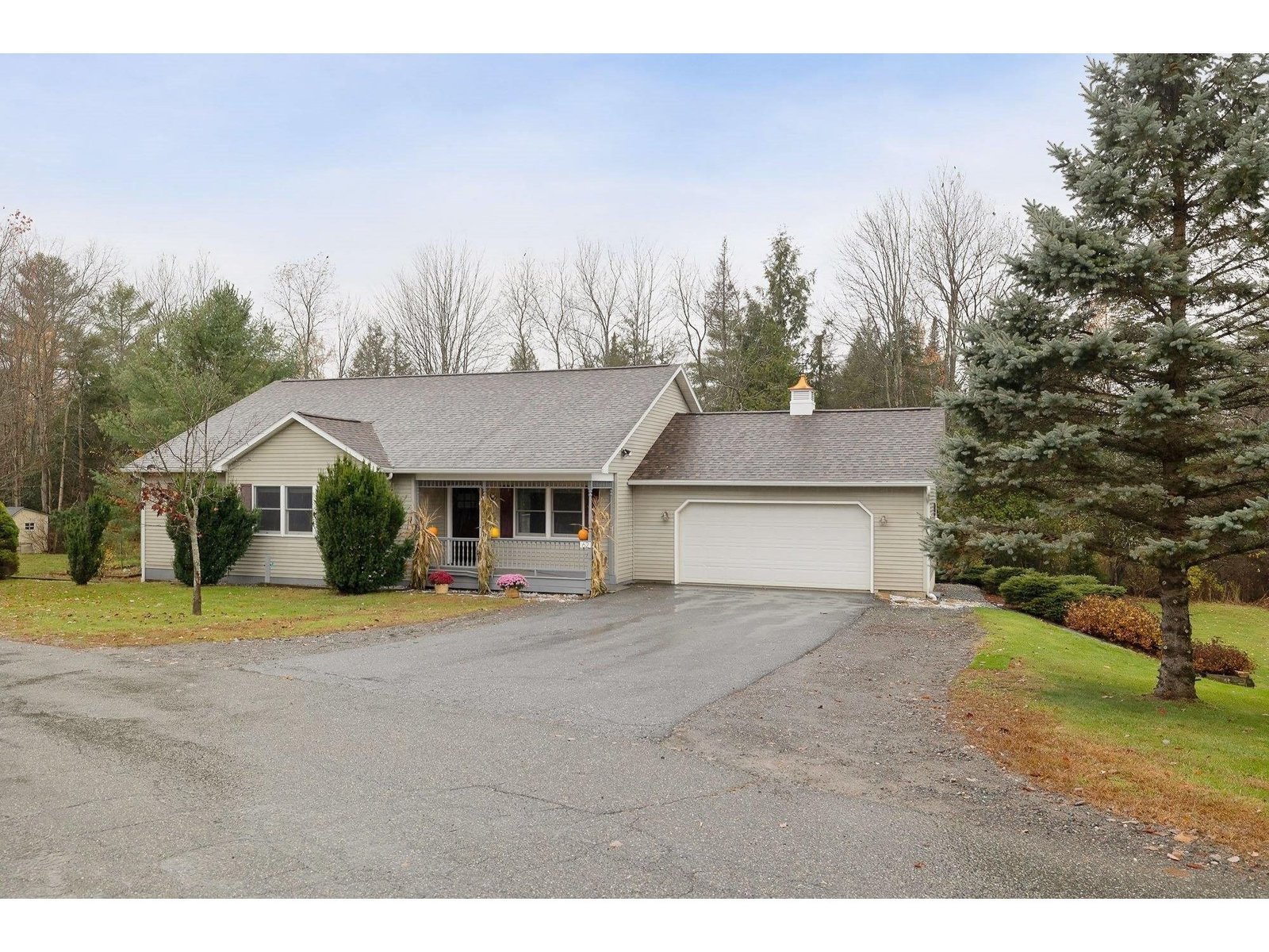 62 Woods Edge Road