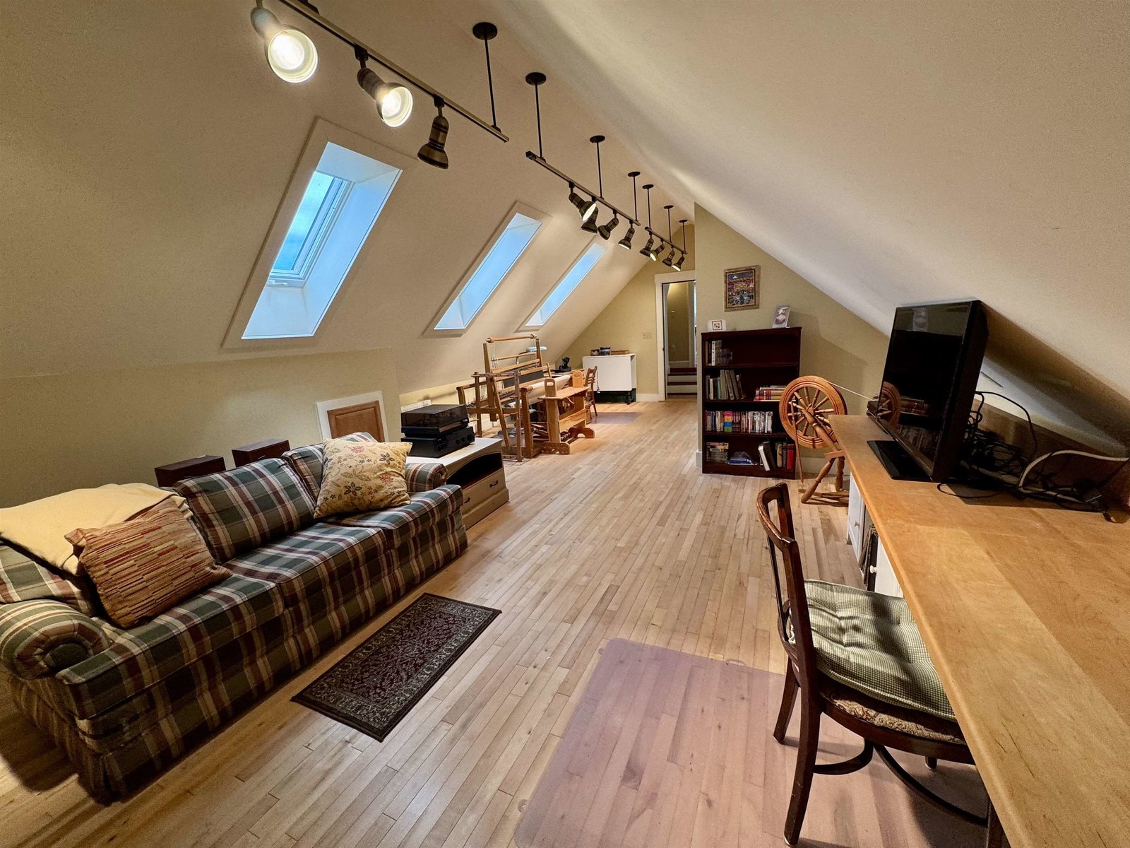6206 Scotch Hollow Road