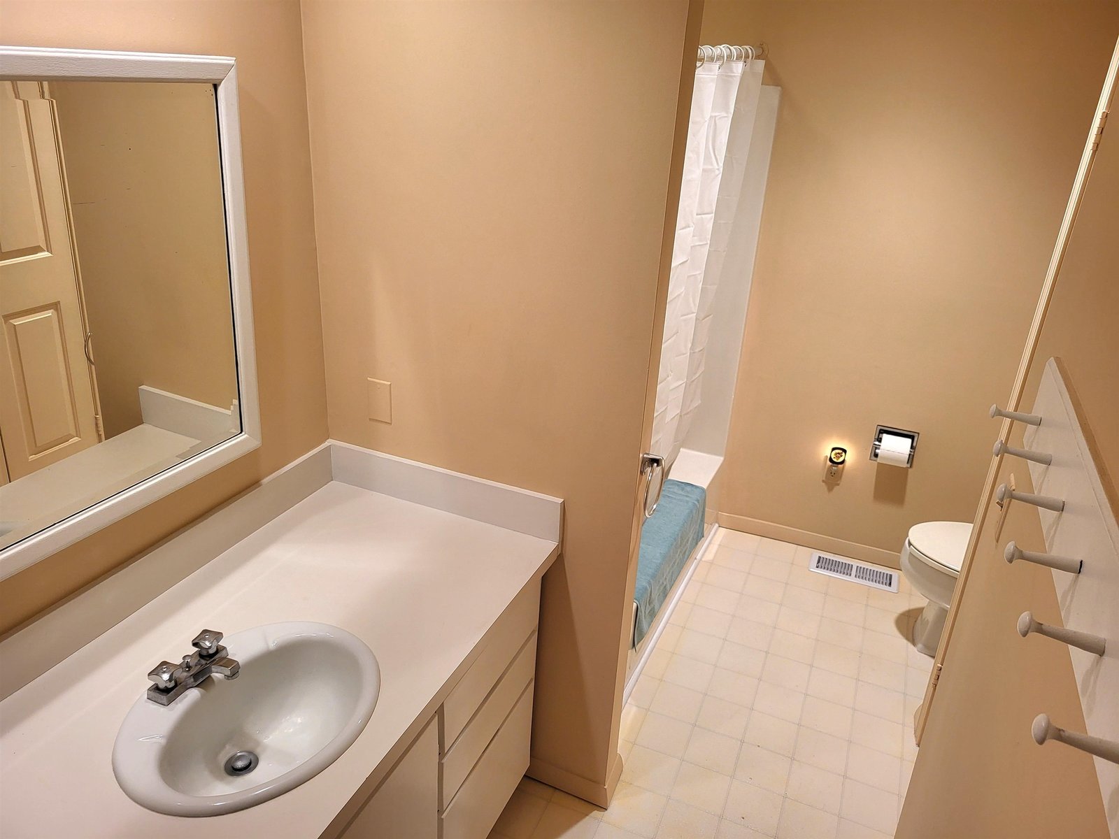 624 Baker Turn Road, Unit N/A