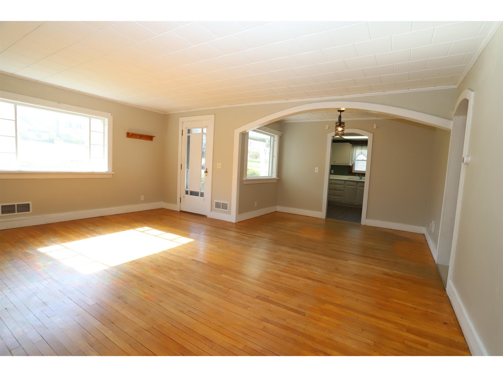 Living & Dining Room