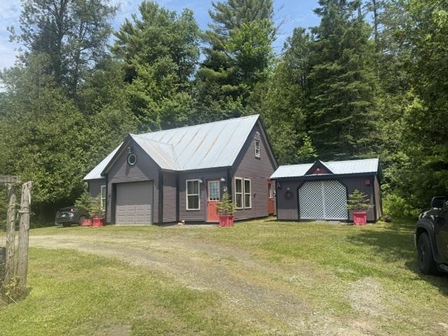 629 South Craftsbury Road