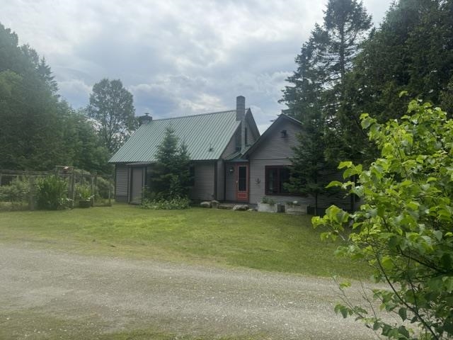 629 South Craftsbury Road