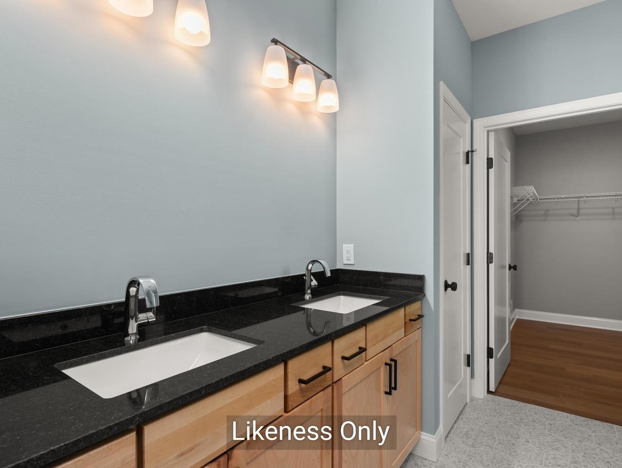 With Dual Sinks