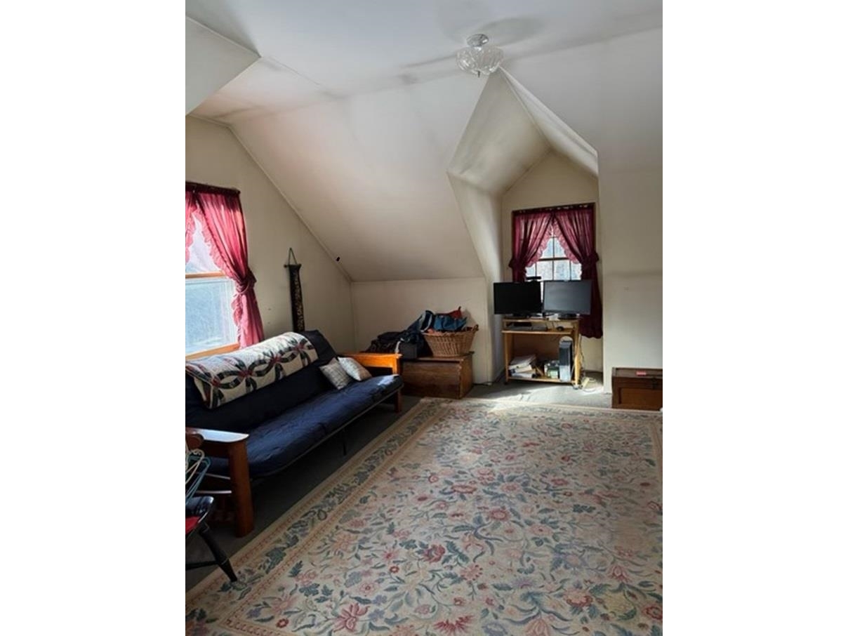 63 Maxfield Road