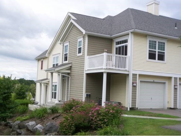 63 Pearl Street, Unit 10