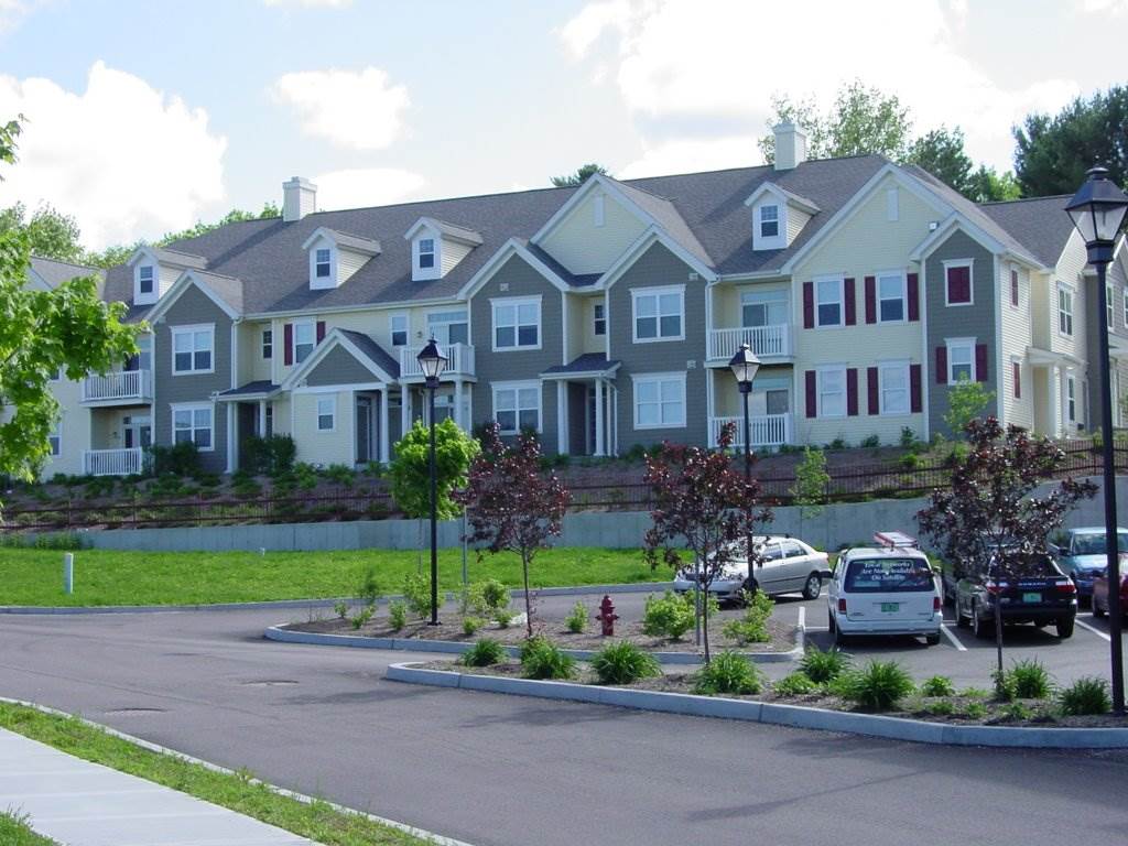 63 Pearl Street, Unit 8