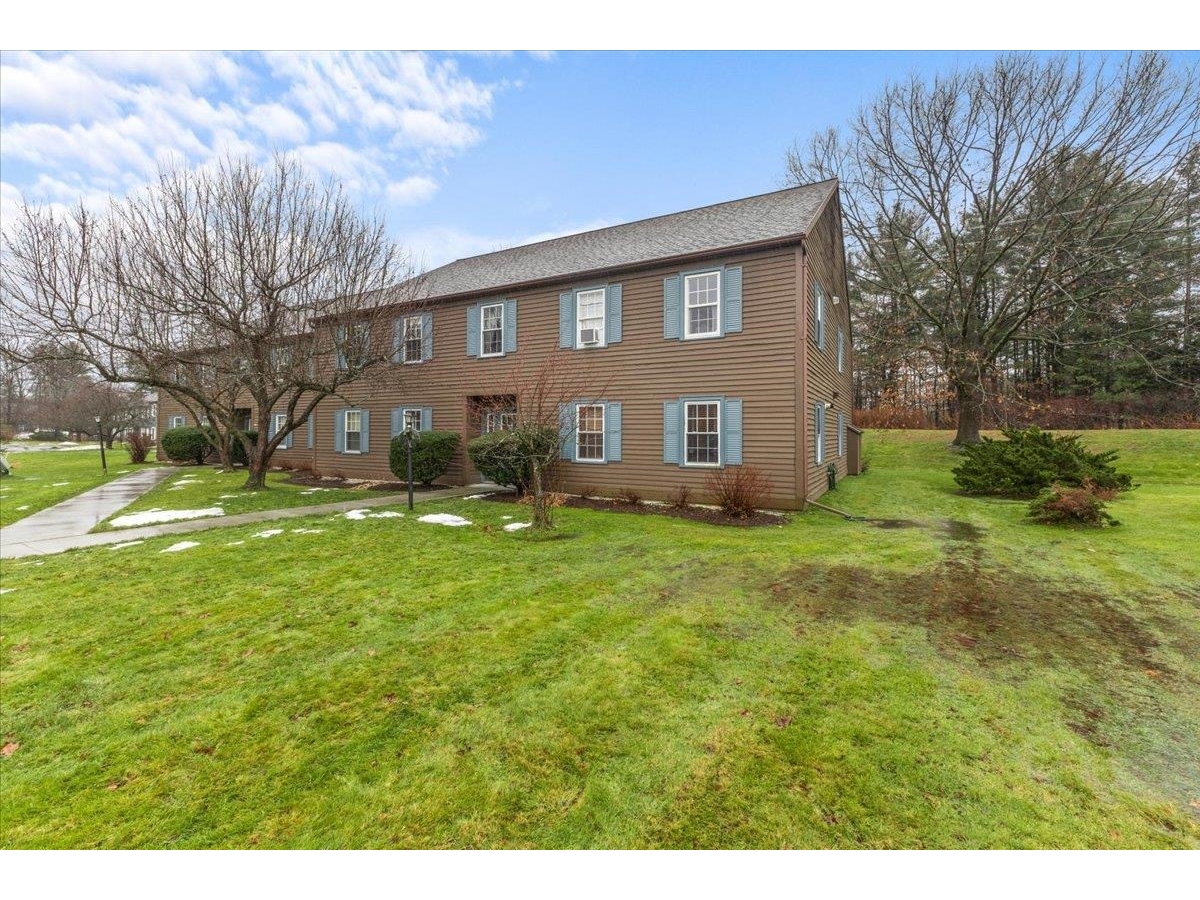 63 Twin Oaks Terrace, South Burlington