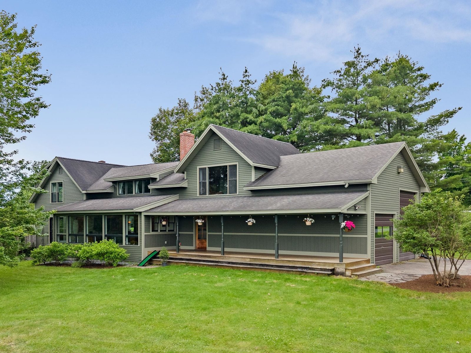 6307 Mount Philo Road, Charlotte
