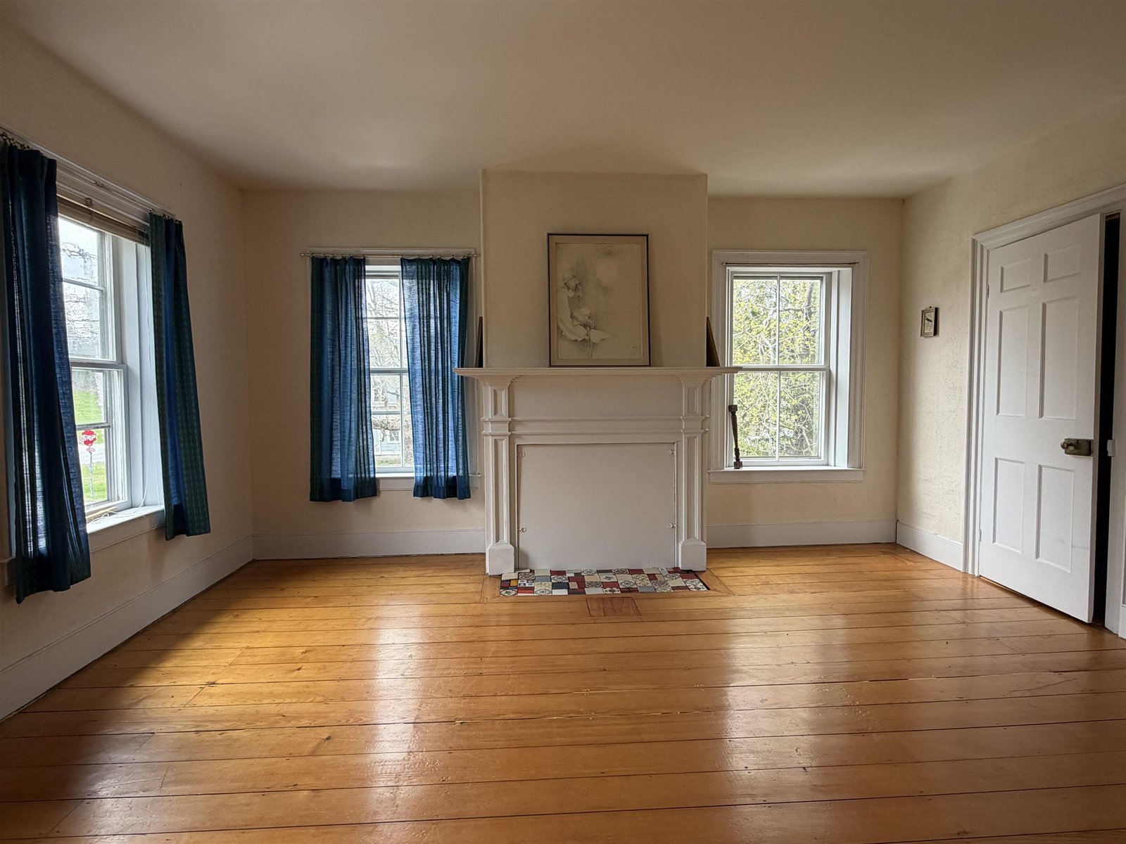 Main house living room