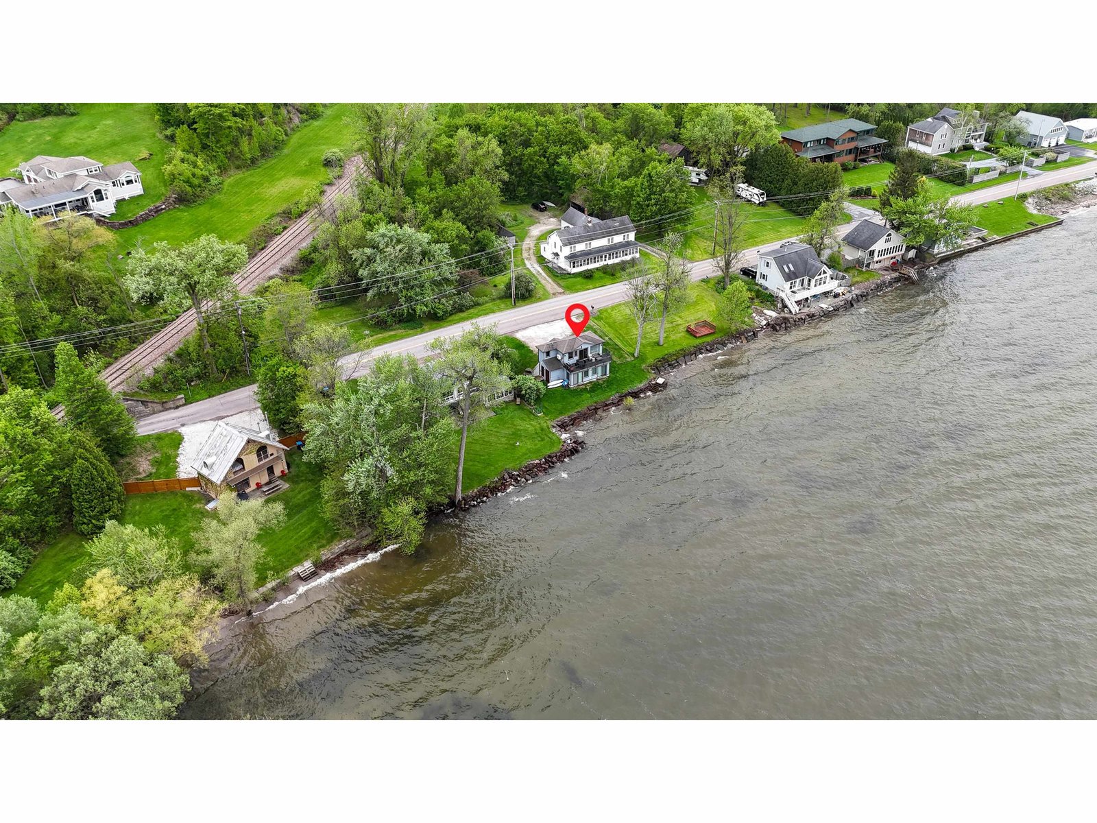 638 Bay Road, Shelburne