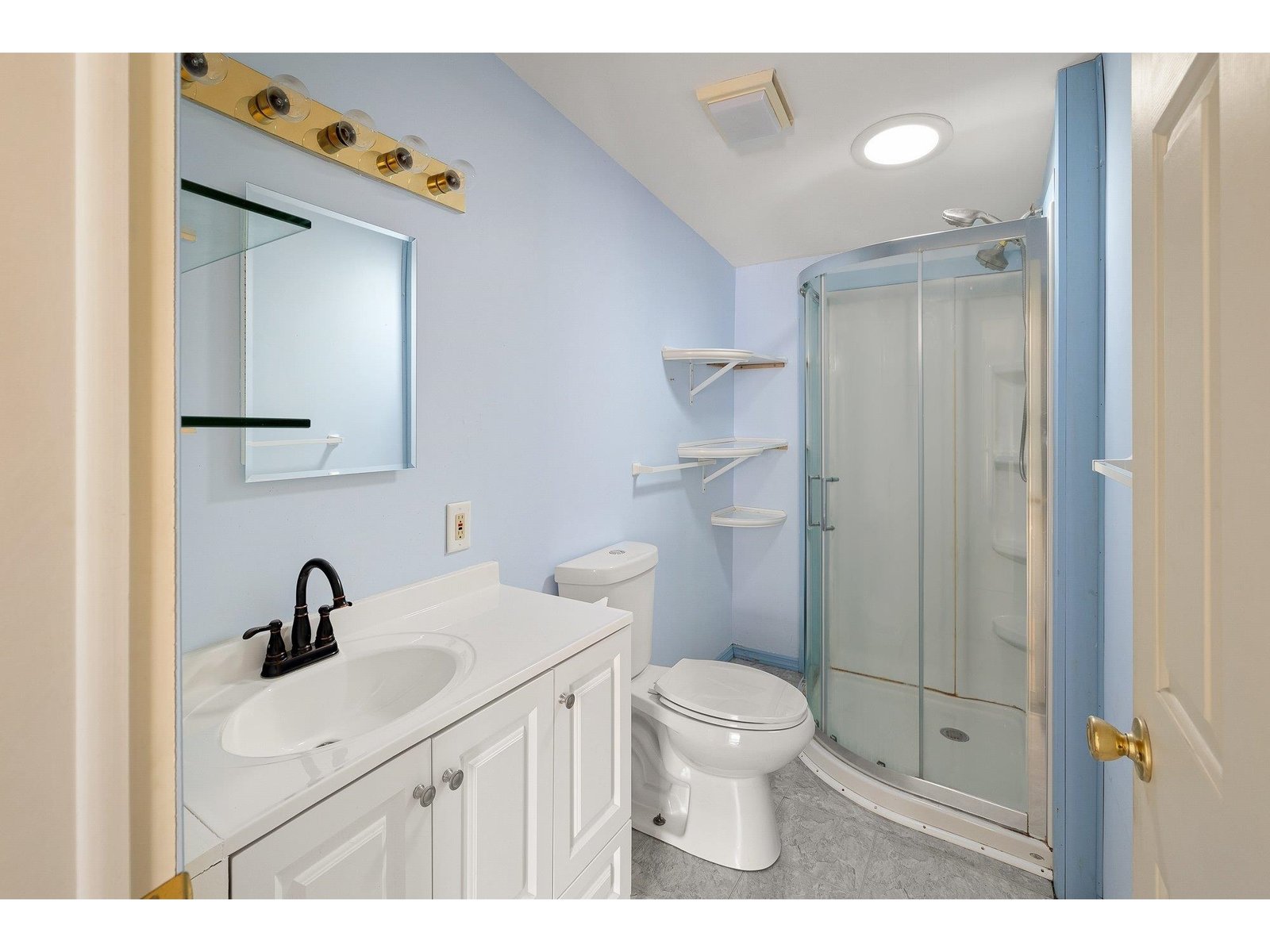 3/4 Bath