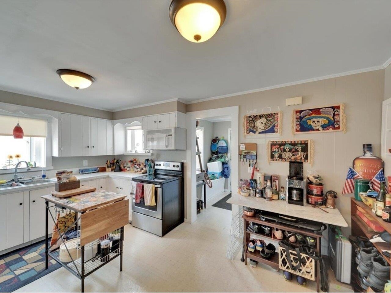 Unit #64 - kitchen