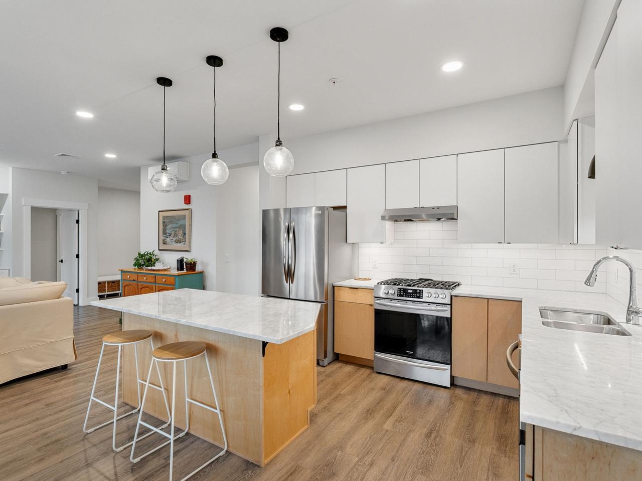 64 Aiken Street, Unit 102