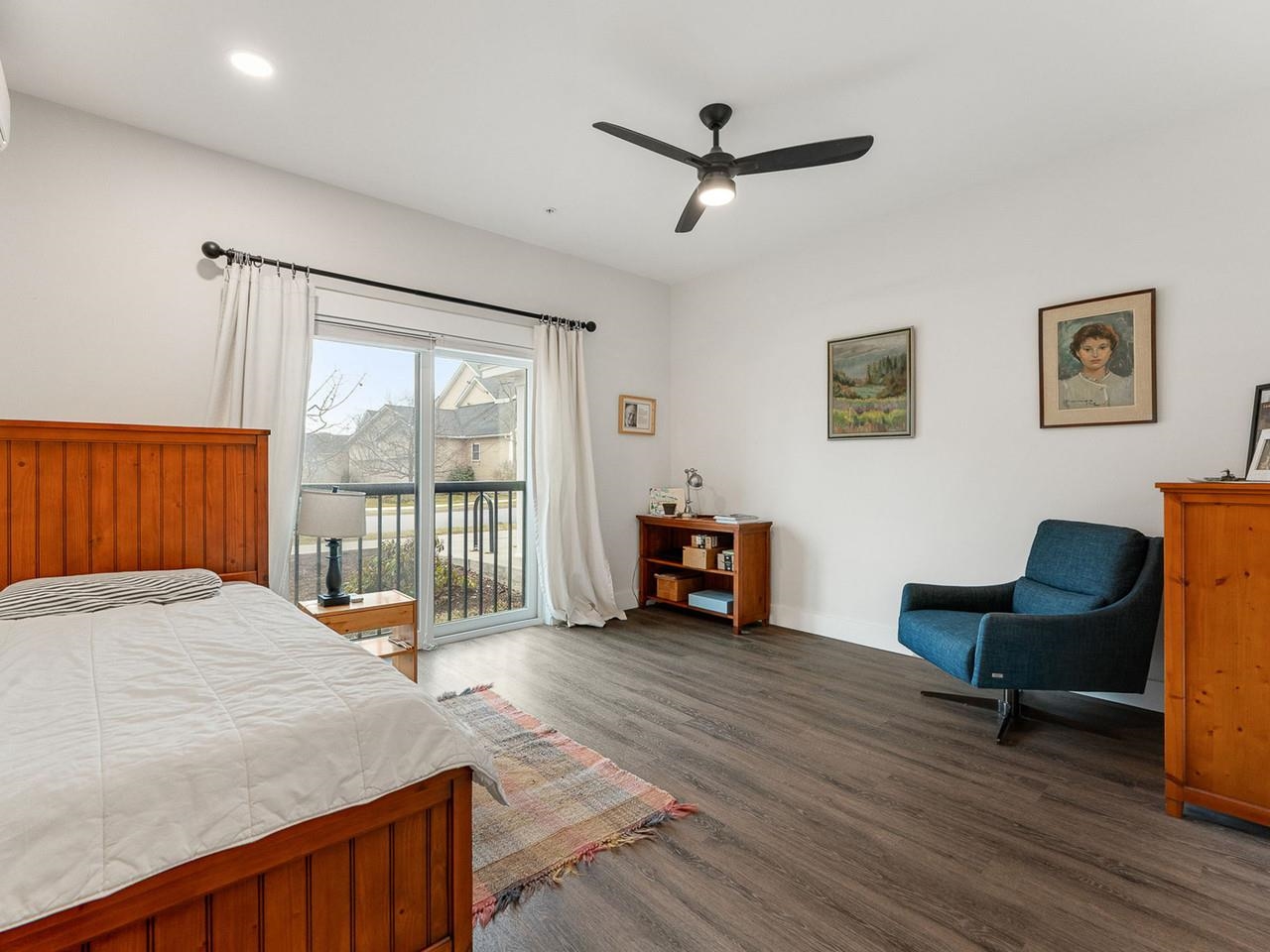 64 Aiken Street, Unit 102