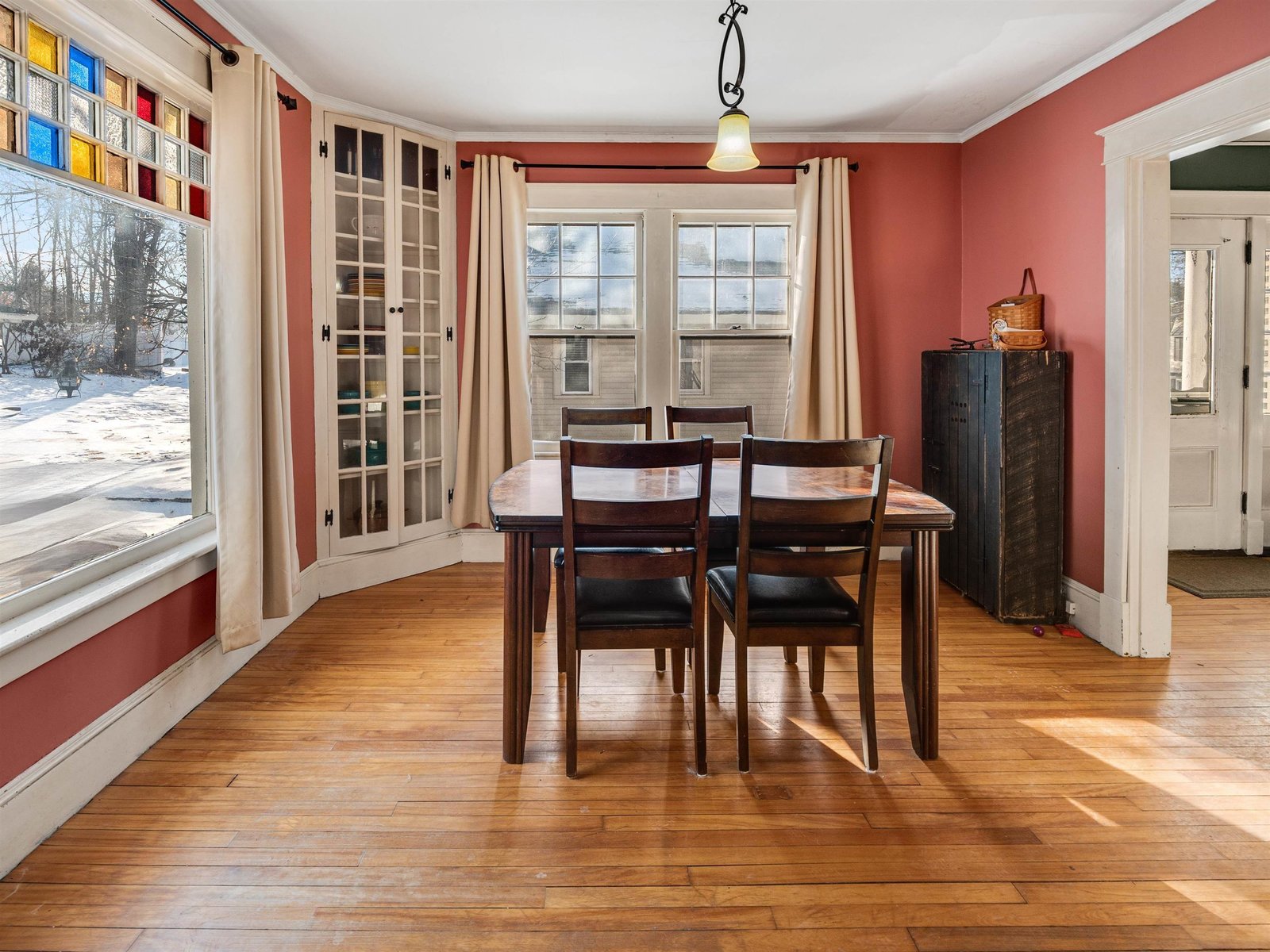 64 Bellevue Avenue