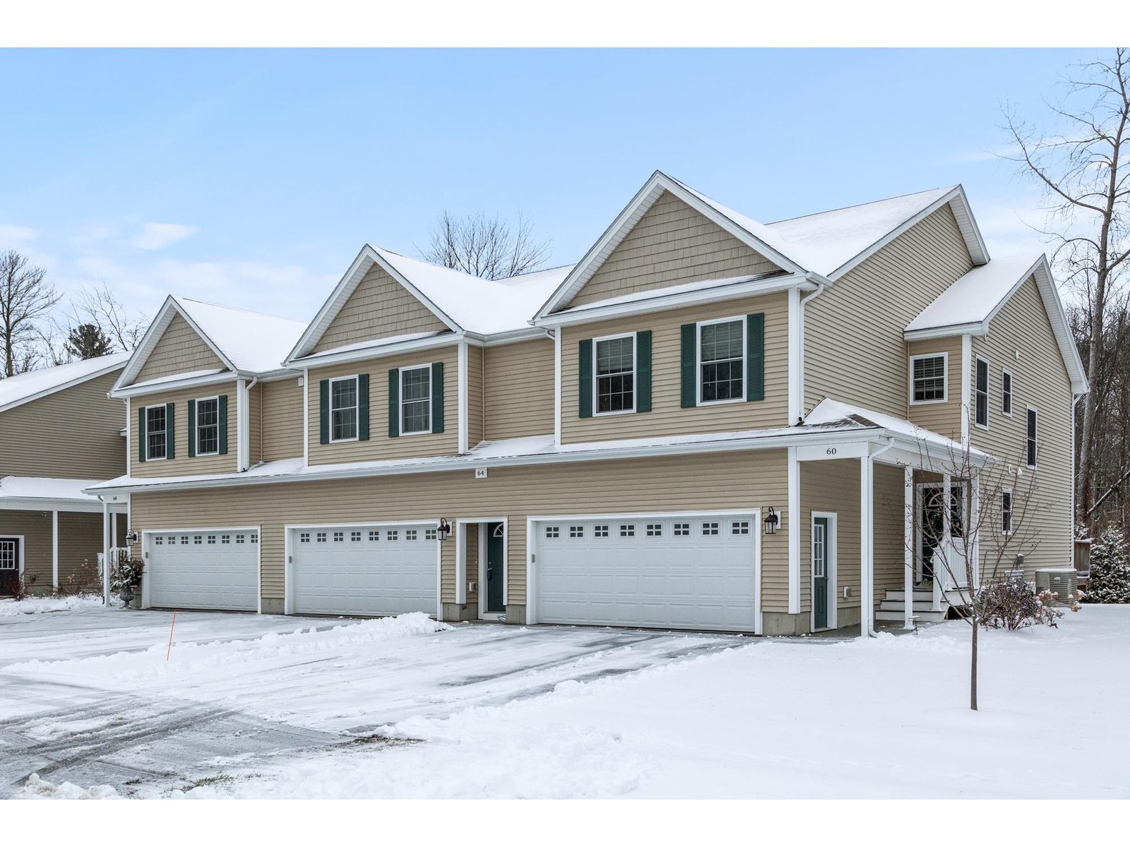 64 Brooke Lane, Unit 7