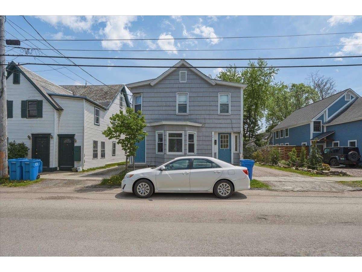 64 Hyde Street