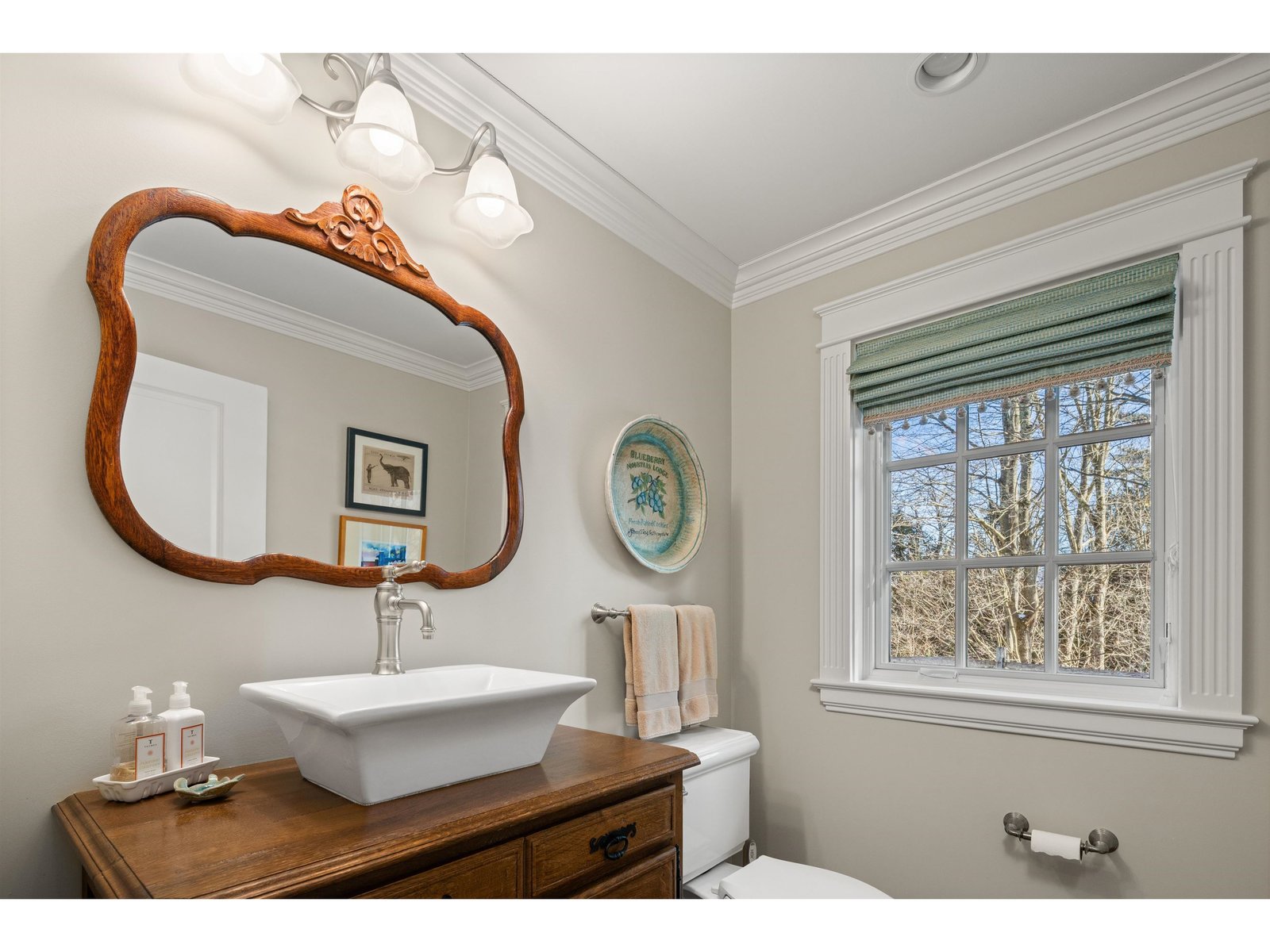 Powder Room - Main Level