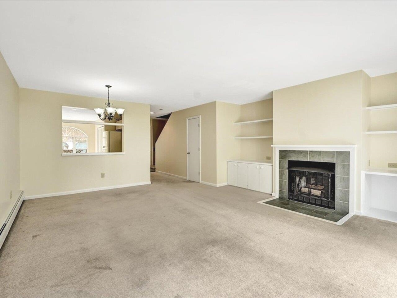 Living looking to kitchen