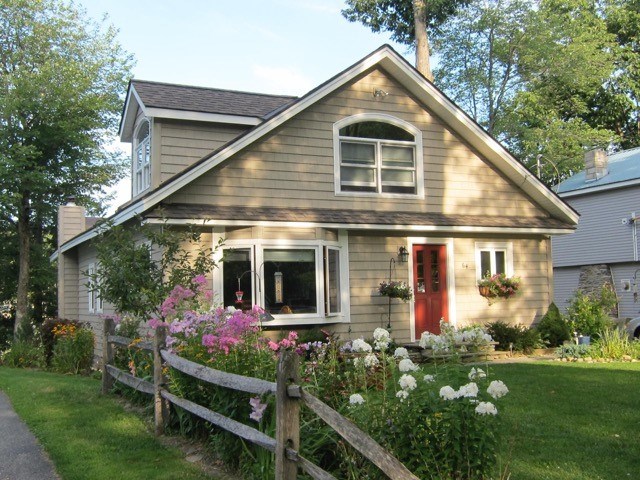 64 Oak Lane