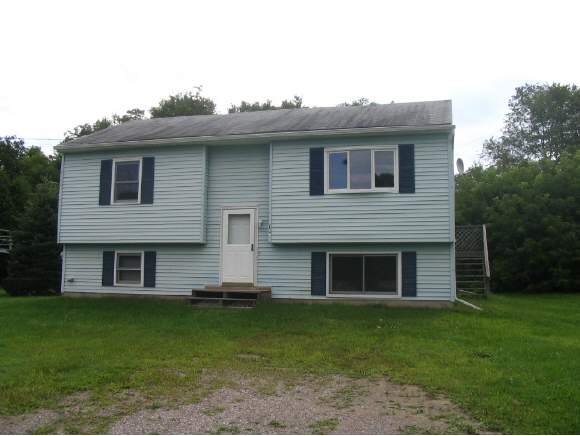 64 Railroad ST