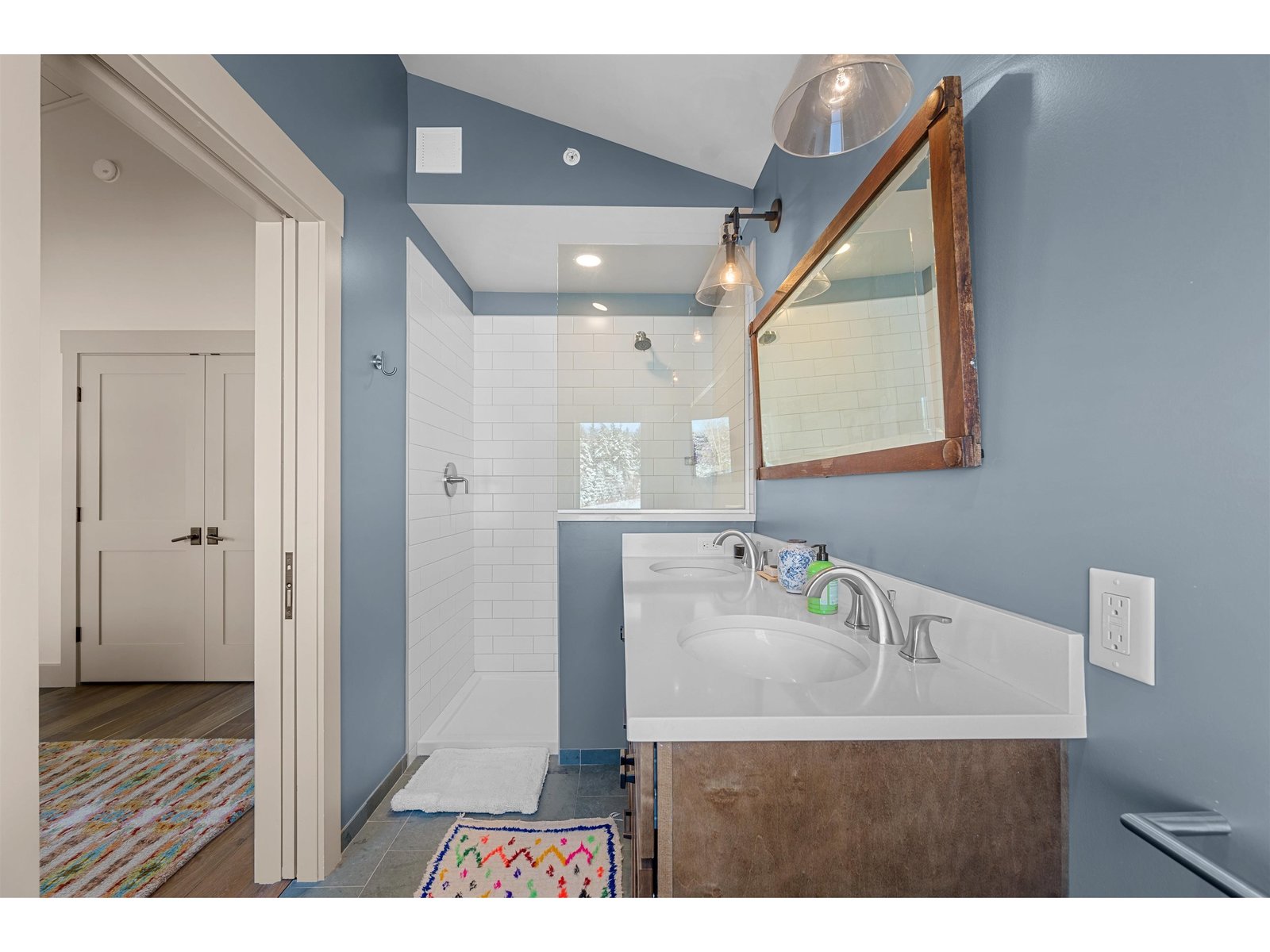 64 S Villa Drive, Unit 624