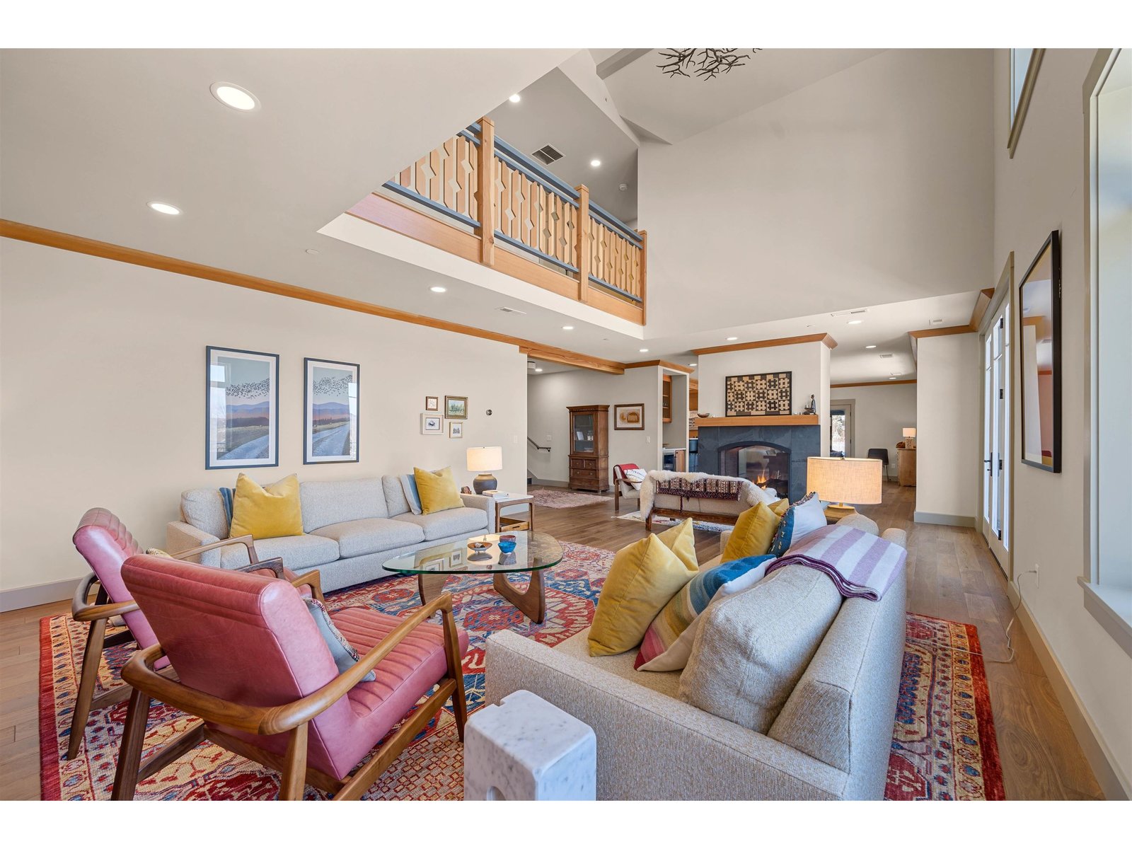 64 S Villa Drive, Unit 624
